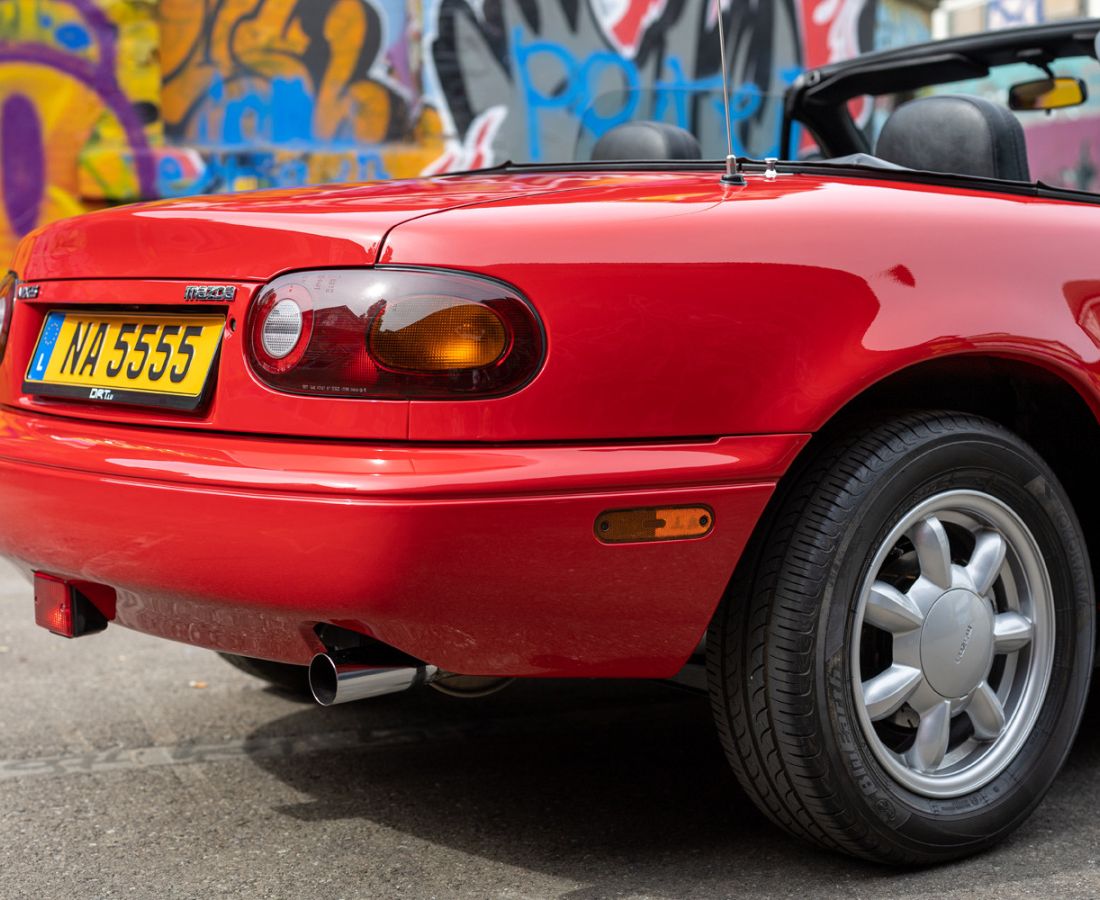 DRT Classic - MAZDA MX-5 NA (rouge)